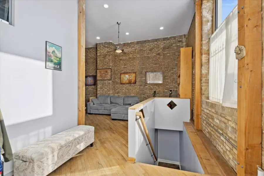 1344 W Augusta Boulevard #1, Chicago, IL 60642 - Image #3