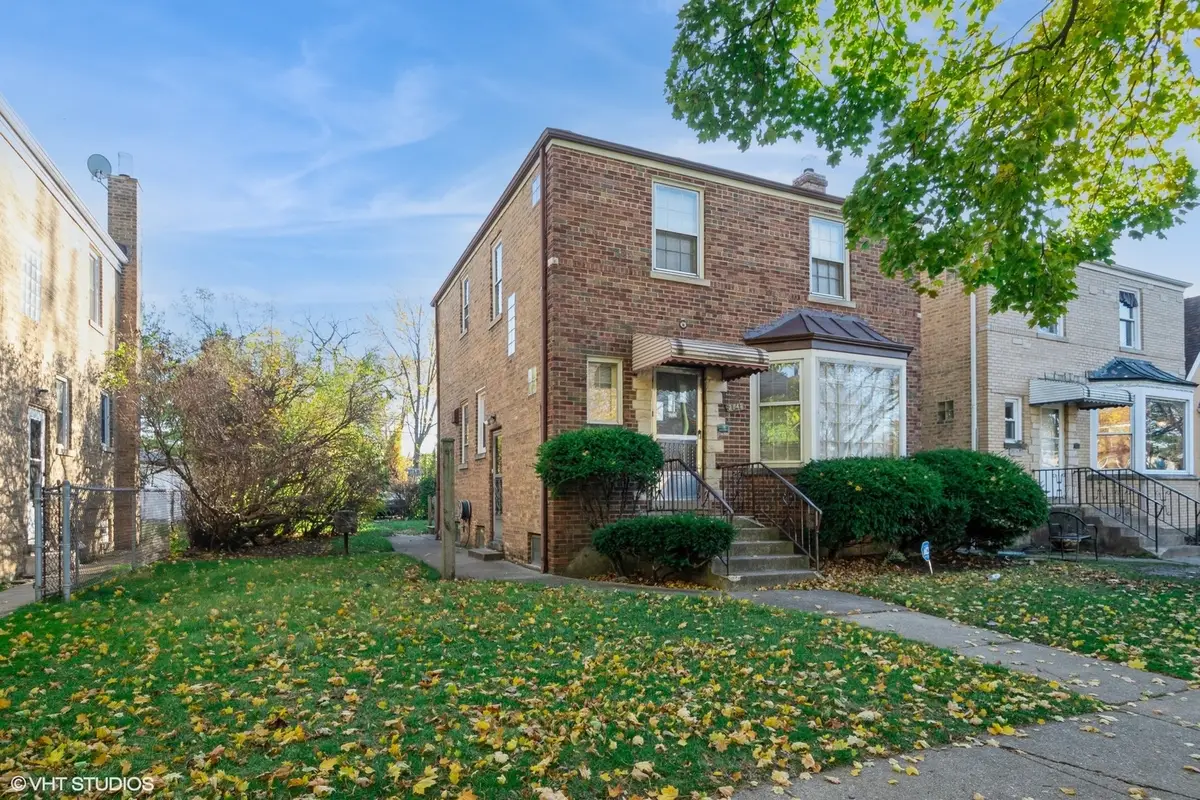 2849 W Pratt Boulevard, Chicago, IL 60645 - #1