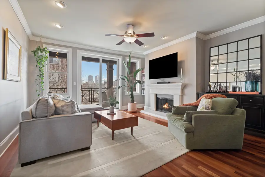 2820 N Sheffield Avenue #3S, Chicago, IL 60657 - #3