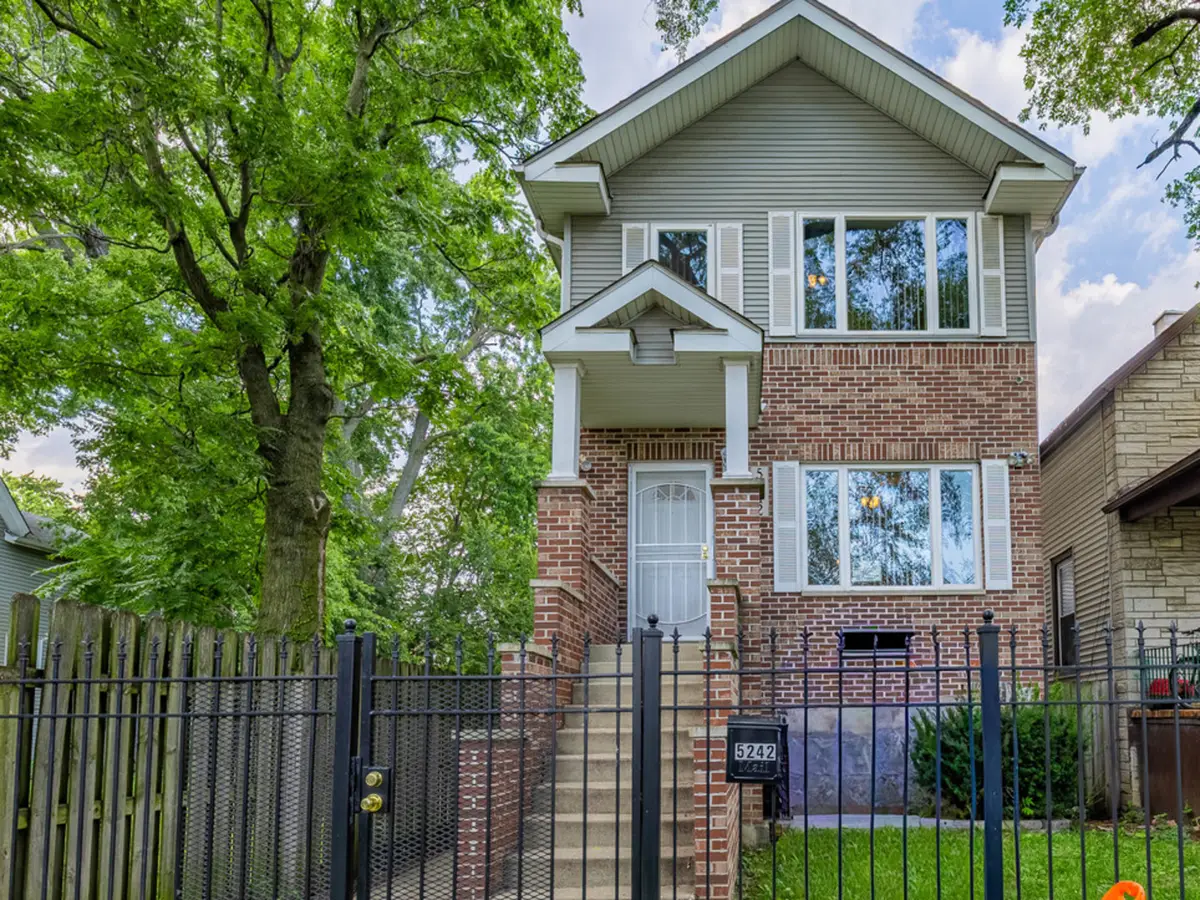 5242 W Ferdinand Street, Chicago, IL 60644 - Image #1