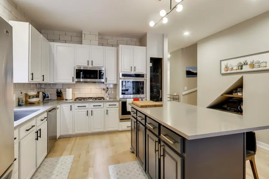 321 N Jefferson Street #401, Chicago, IL 60661 - #3