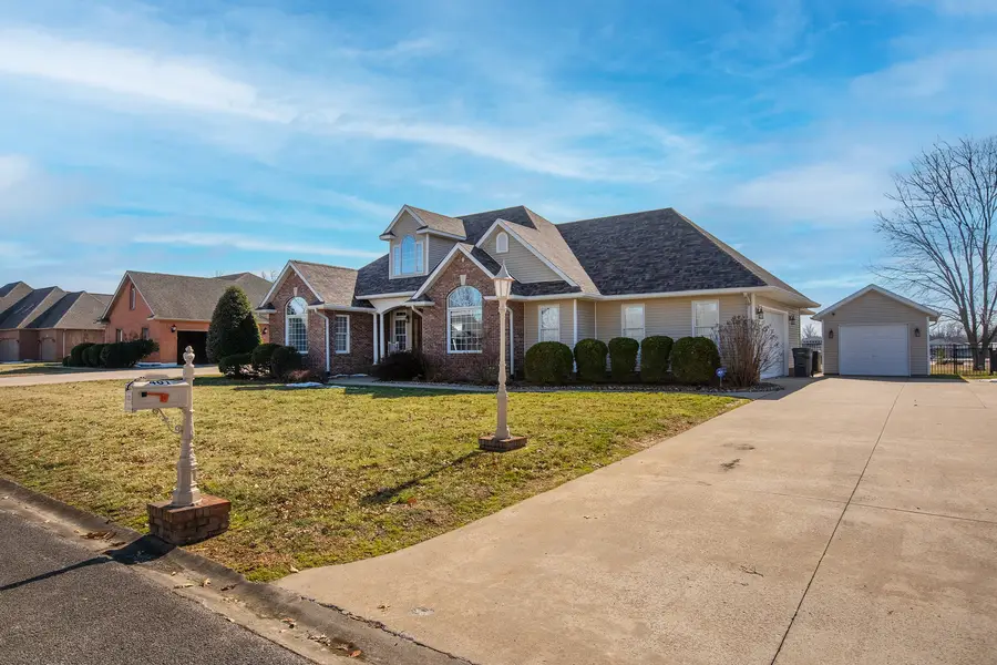 401 Marcia Drive, Carterville, IL 62918 - #3