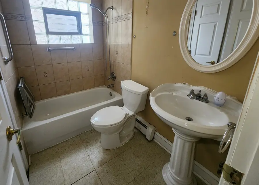 4215 S Harlem Avenue #3, Stickney, IL 60402 - #3