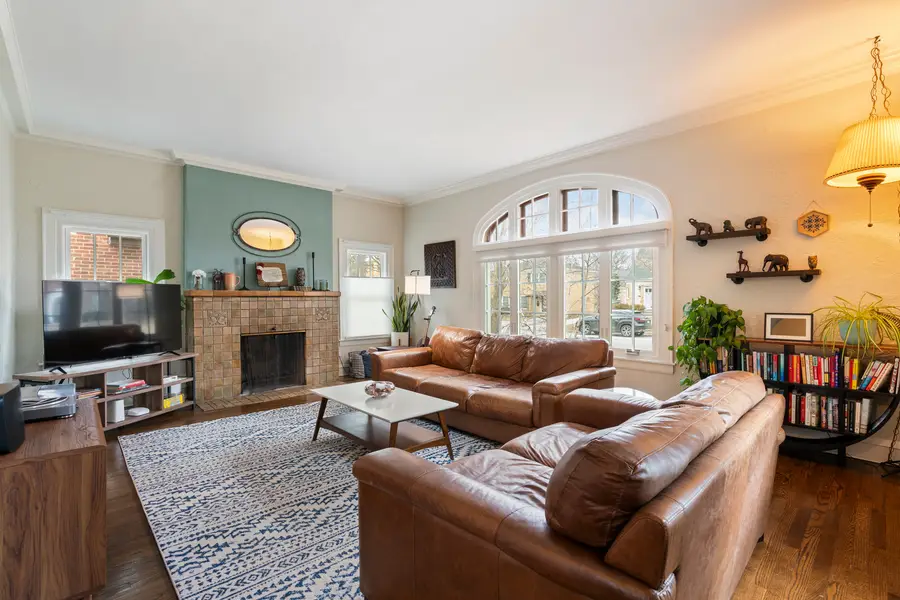 2013 Highland Avenue, Wilmette, IL 60091 - #3