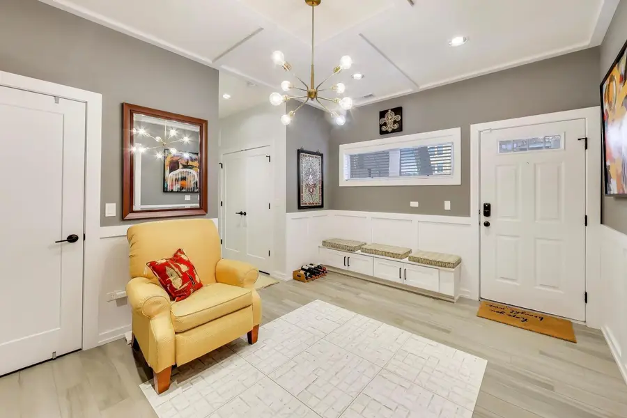 347 E 44th Street, Chicago, IL 60653 - #3