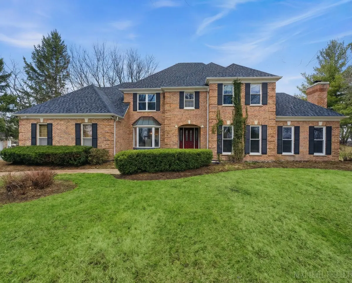 7N108 Hastings Drive, Saint Charles, IL 60175 - #1