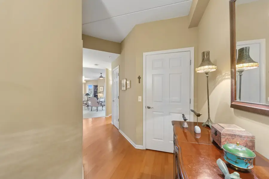 787 Graceland Avenue #202, Des Plaines, IL 60016 - #2