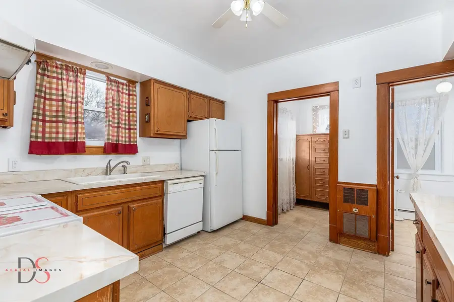 108 W Wilson Street, Streator, IL 61364 - #2