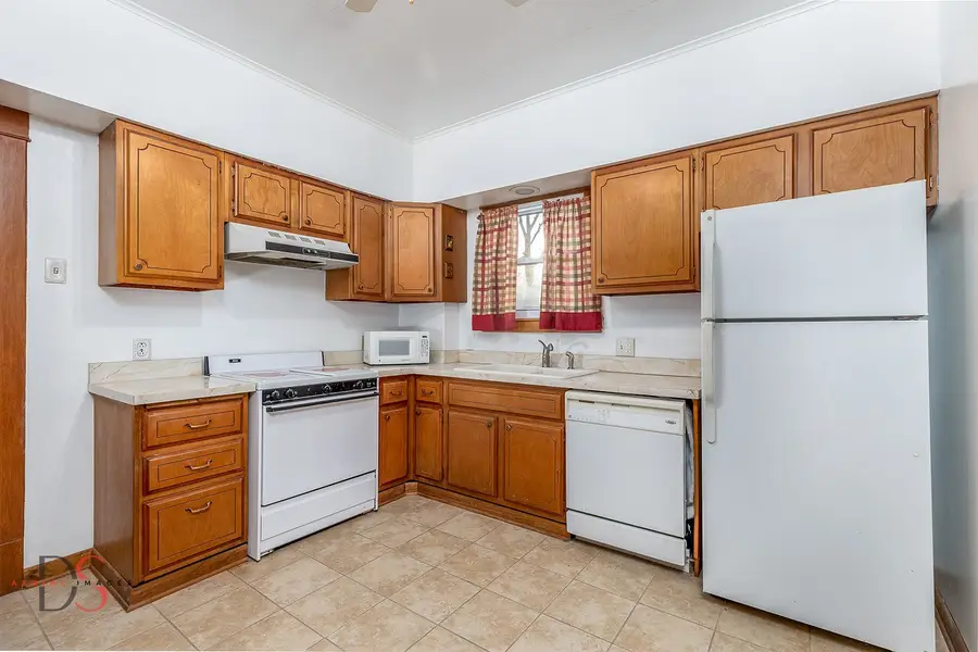 108 W Wilson Street, Streator, IL 61364 - #3