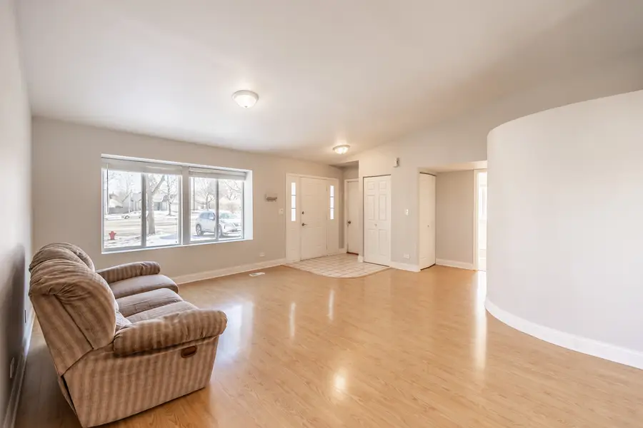 Address Withheld By Seller, Elgin, IL 60120 - #2