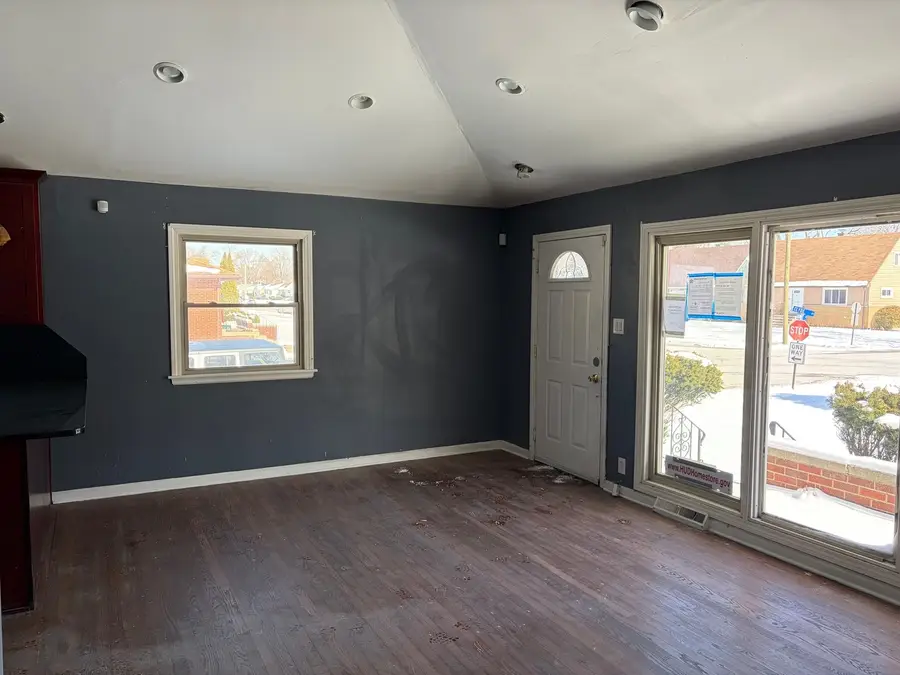 370 Clyde Avenue, Calumet City, IL 60409 - #3