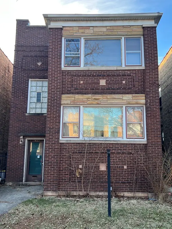 1432 N Luna Avenue, Chicago, IL 60651