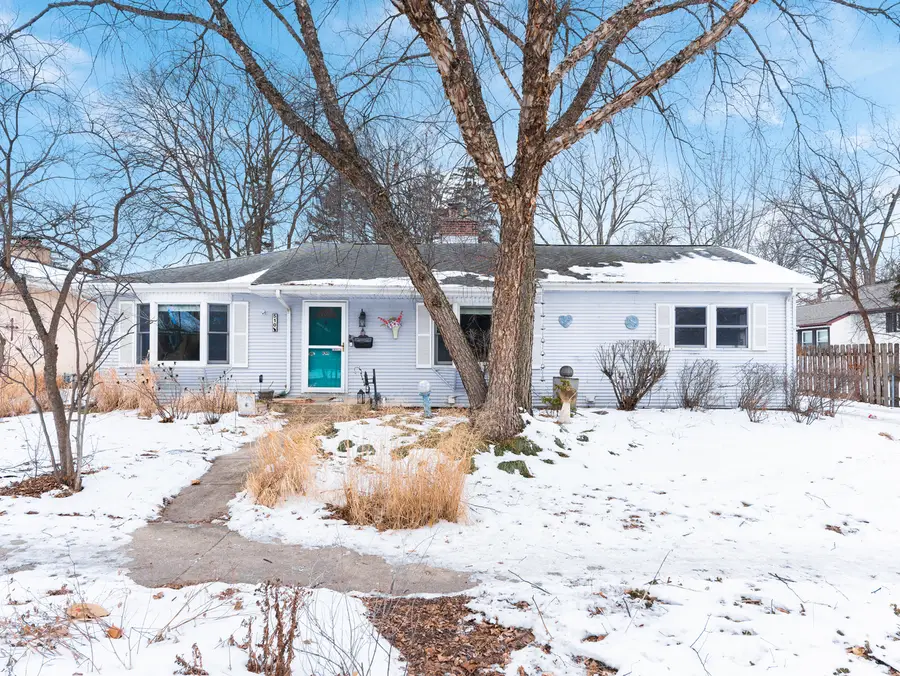 510 S President Street, Wheaton, IL 60187 - #2