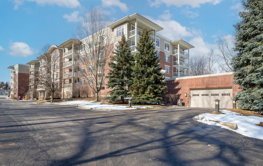 425 Benjamin Drive #403, Vernon Hills, IL 60061 - #2
