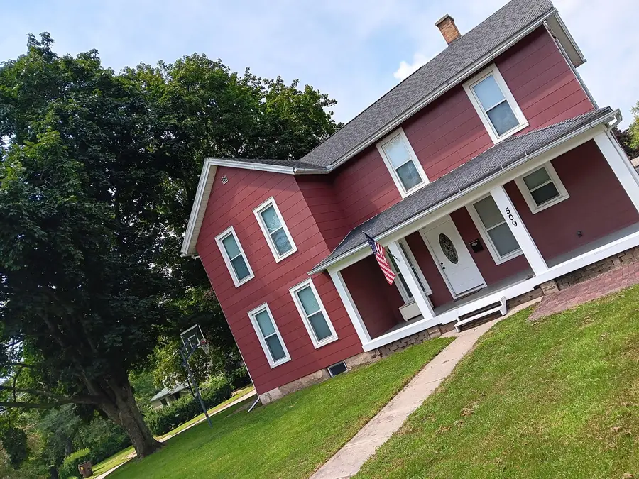 509 S. Madison Street, Morrison, IL 61270 - #3