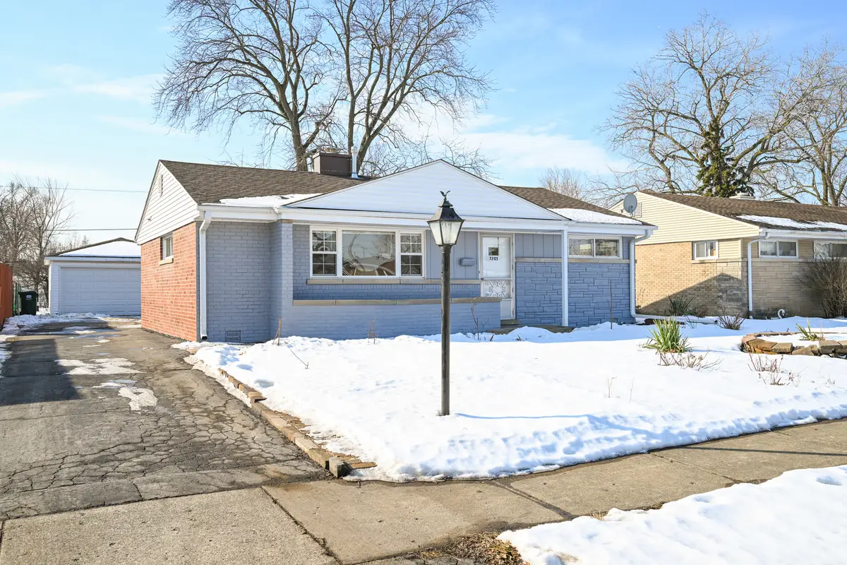 7305 Arcadia Street, Morton Grove, IL 60053 - #1