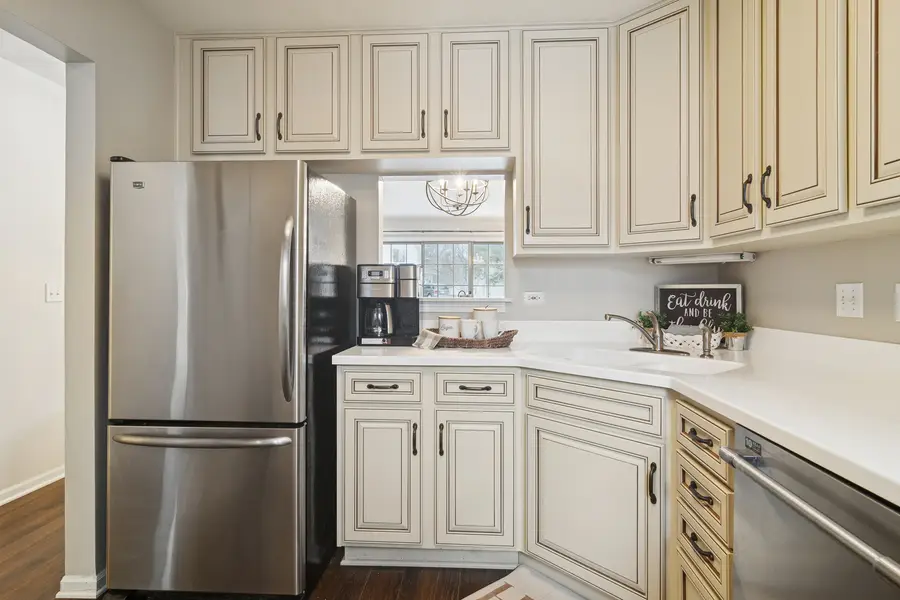 1506 N Saint Marks Place, Palatine, IL 60067 - #2