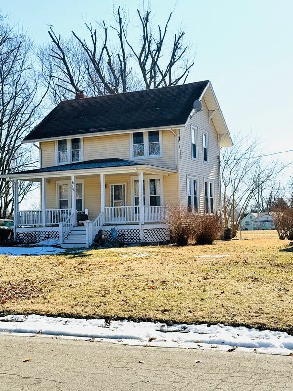 615 E Seminary Avenue, Hoopeston, IL 60942