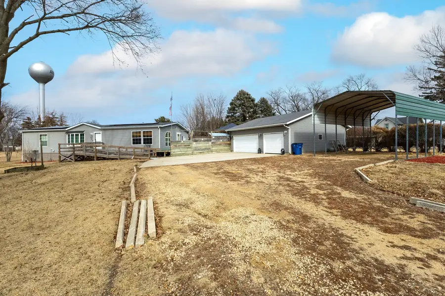 524 6th Street, Andover, IL 61233 - #2