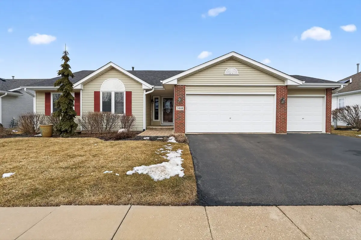 2018 Lafayette Drive, Belvidere, IL 61008 - #1