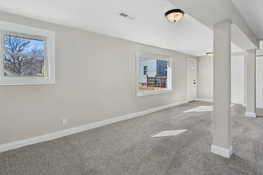 Address Withheld By Seller, Aurora, IL 60505 - #3