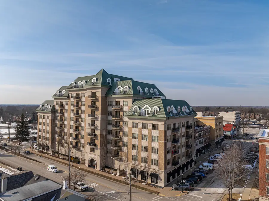 50 N Plum Grove Road #301-E, Palatine, IL 60067 - #2