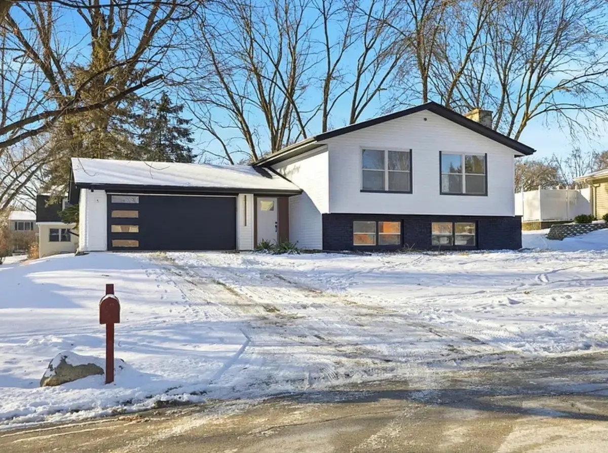 48 Starling Lane, Naperville, IL 60565 - #1