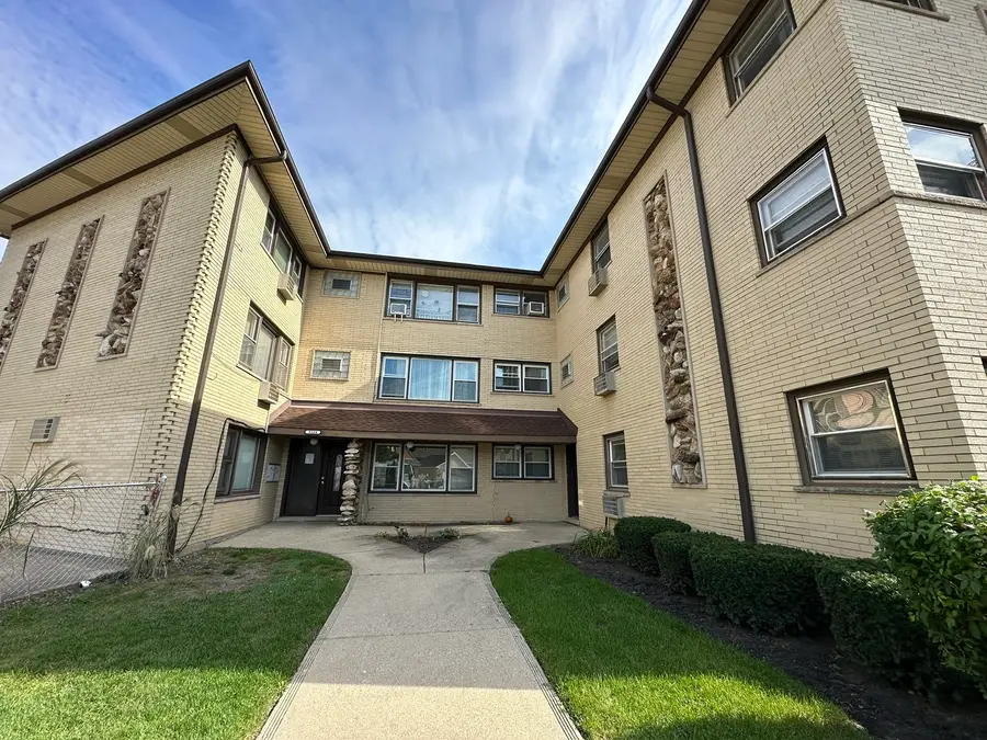 8164 W Forest Preserve Avenue #2N, Chicago, IL 60634 - #3