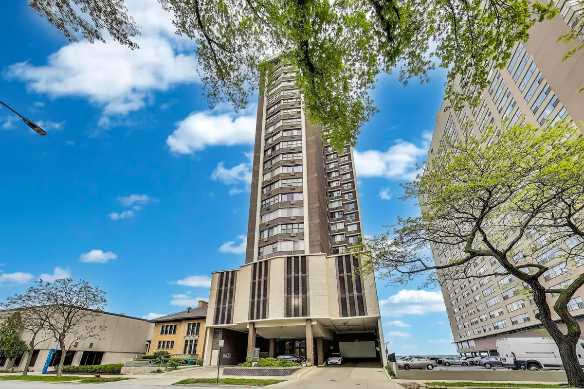 6325 N Sheridan Road #2101, Chicago, IL 60660 - #1