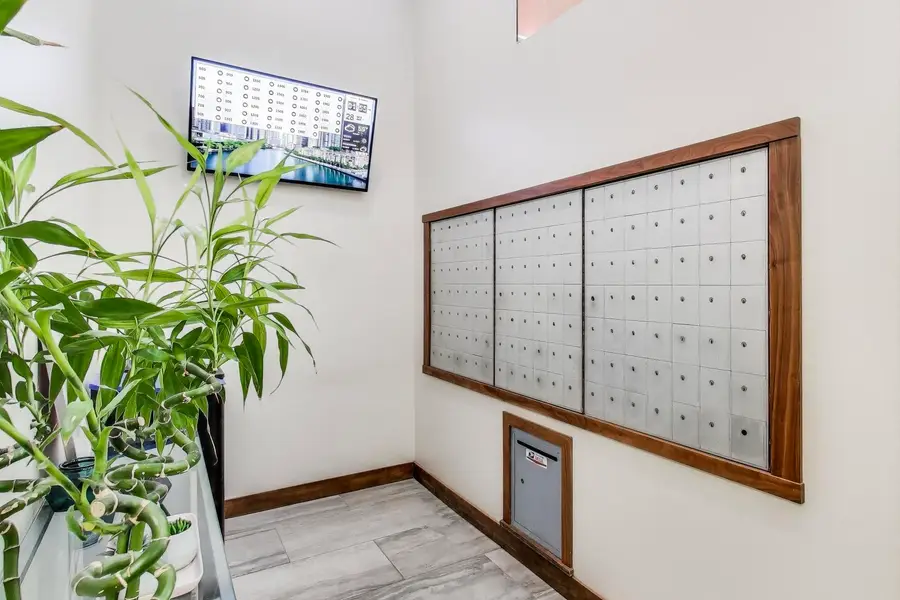 6325 N Sheridan Road #2101, Chicago, IL 60660 - #2