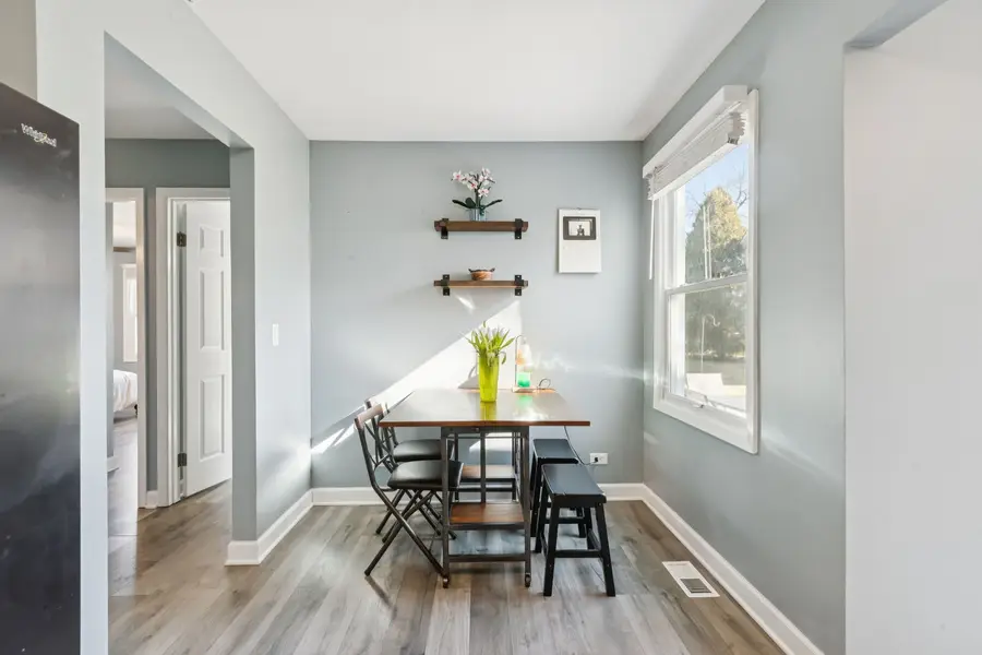 1063 Stonehedge Drive, Schaumburg, IL 60194 - #3