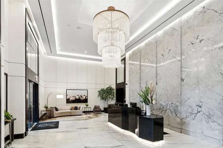 363 E Wacker Drive #4206, Chicago, IL 60601 - #2