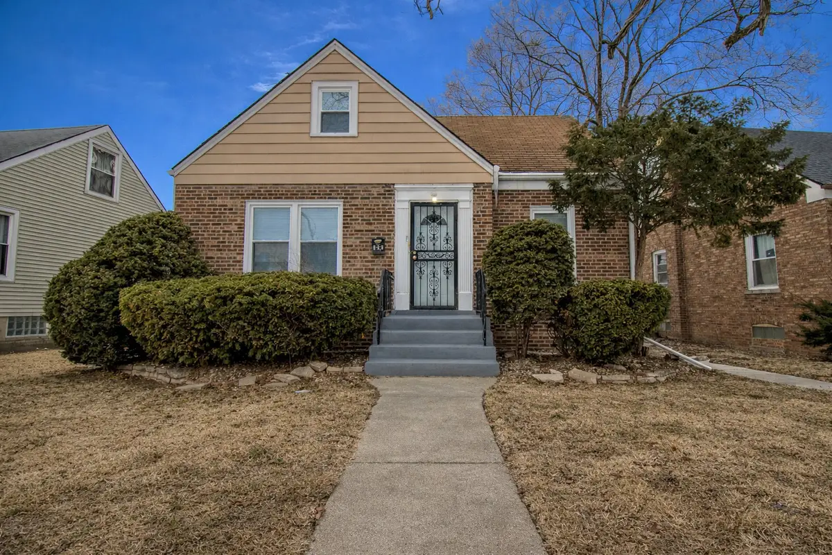 212 E 142nd Place, Dolton, IL 60419 - #1