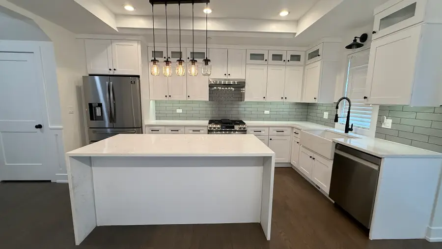 417 W Pierce Road, Itasca, IL 60143 - #2