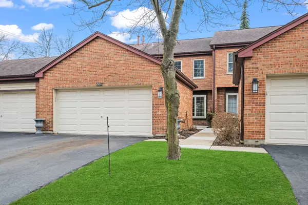 1554 N Windsor Drive, Arlington Heights, IL 60004