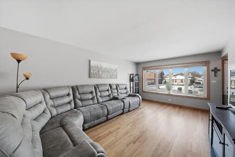 3719 Hawthorne Street, Schiller Park, IL 60176 - #3