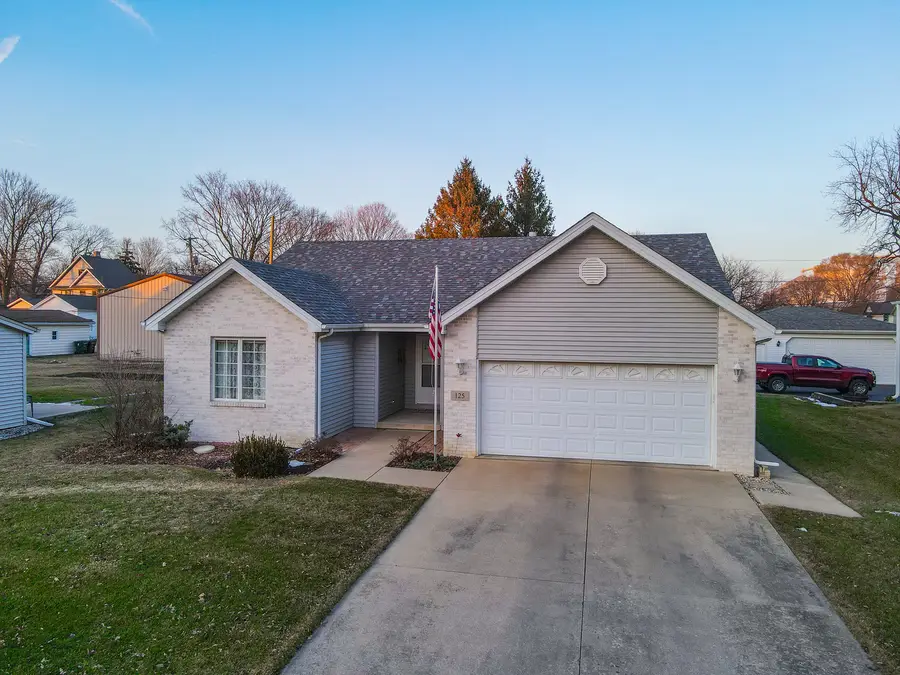 125 W Second Street, Manteno, IL 60950 - #2