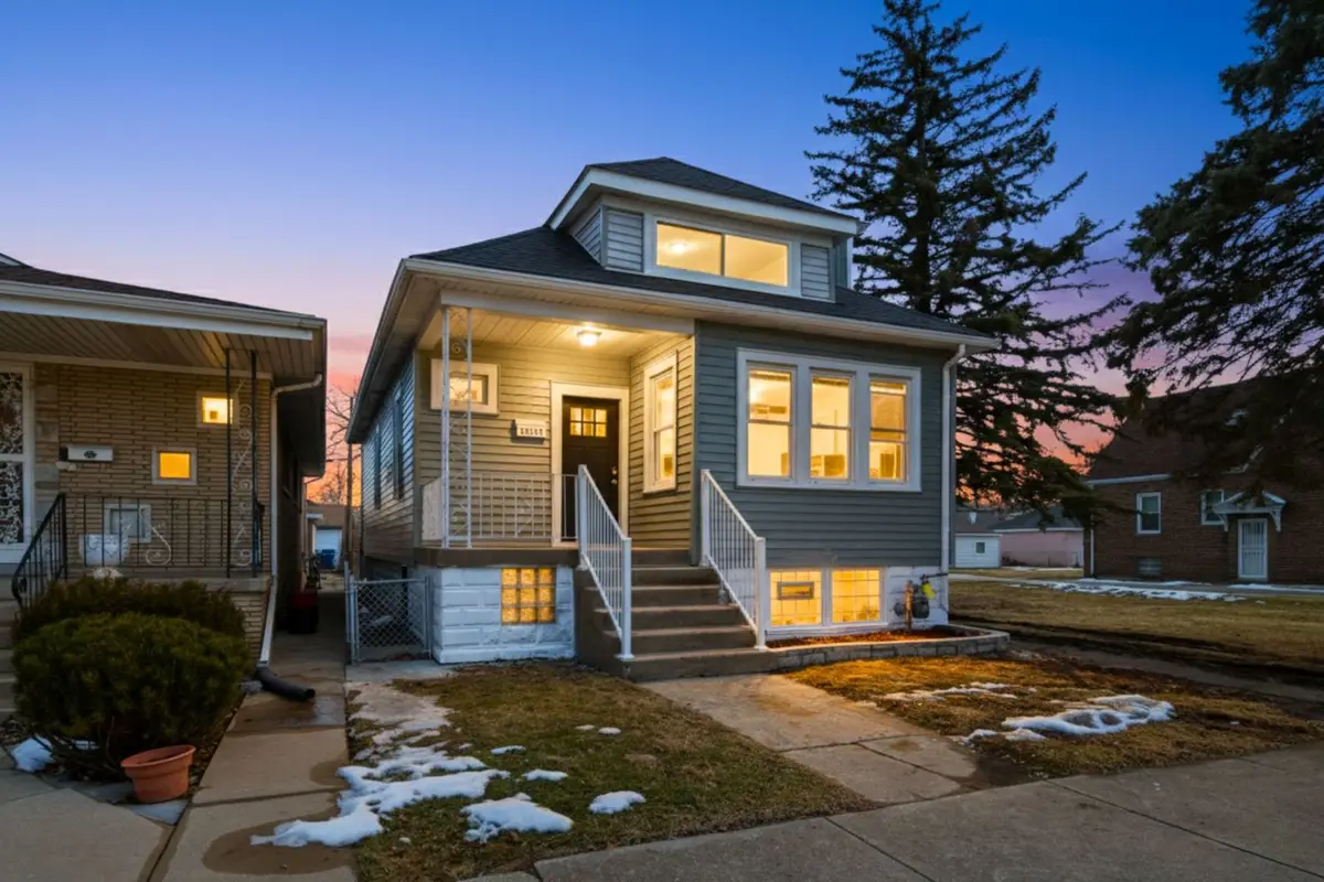 Address Withheld By Seller, Calumet Park, IL 60827 - #1