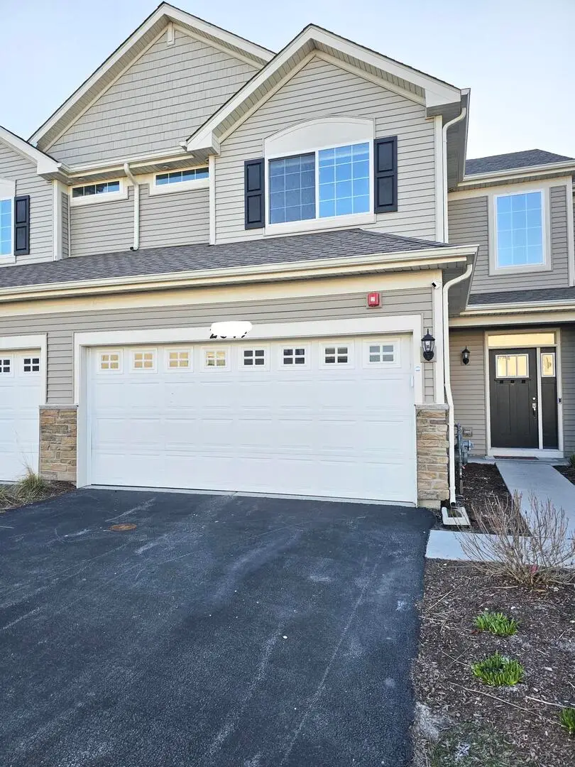 2049 Stuttle Road, Batavia, IL 60510 - #1