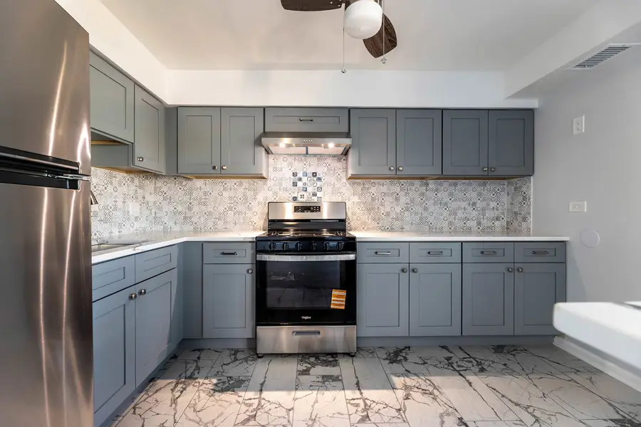 6419 S Oak Park Avenue #E-16, Chicago, IL 60638 - #2