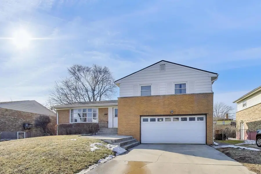 1640 Channing Court, Melrose Park, IL 60160 - #2