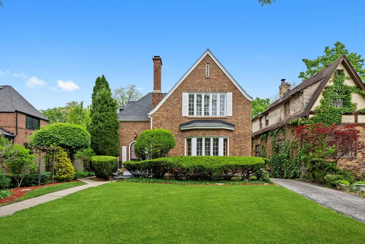 9209 S Hoyne Avenue, Chicago, IL 60643 - #1