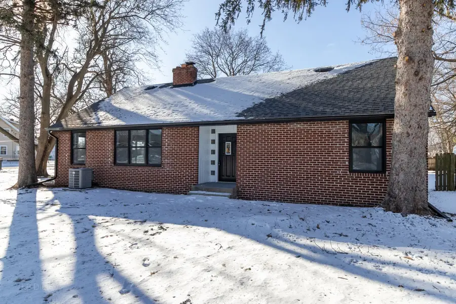 7604 N 2nd Street, Machesney Park, IL 61115 - #3