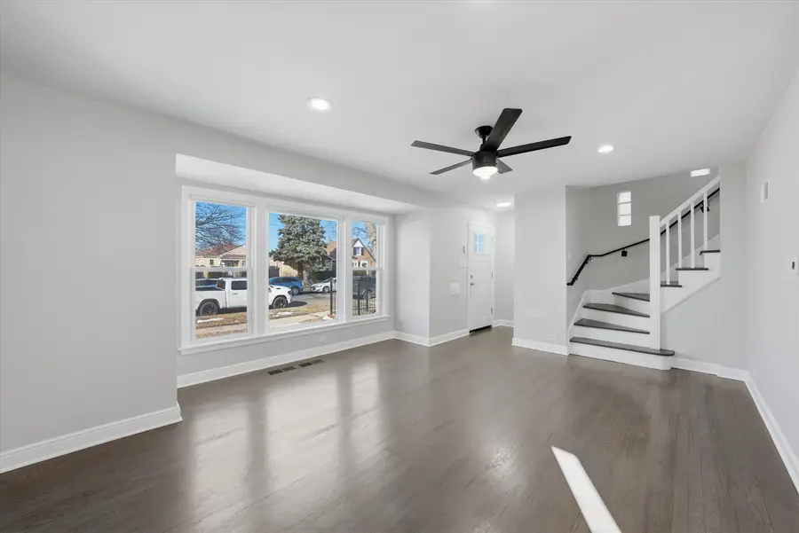 9527 S Woodlawn Avenue, Chicago, IL 60628 - #3