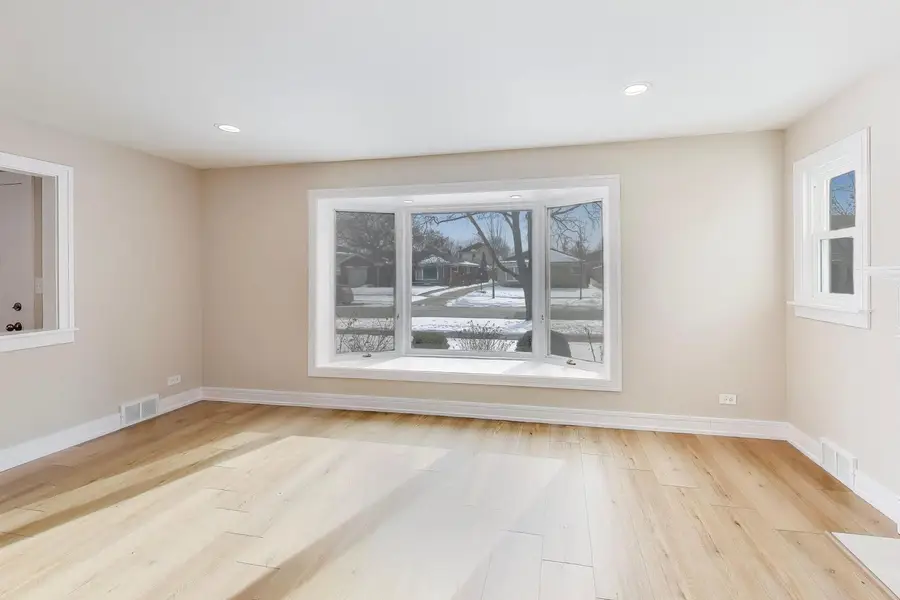 1421 Cynthia Avenue, Park Ridge, IL 60068 - #3