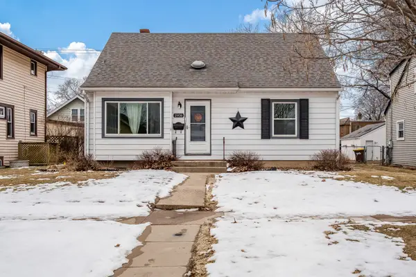 1908 Melrose Street, Rockford, IL 61103