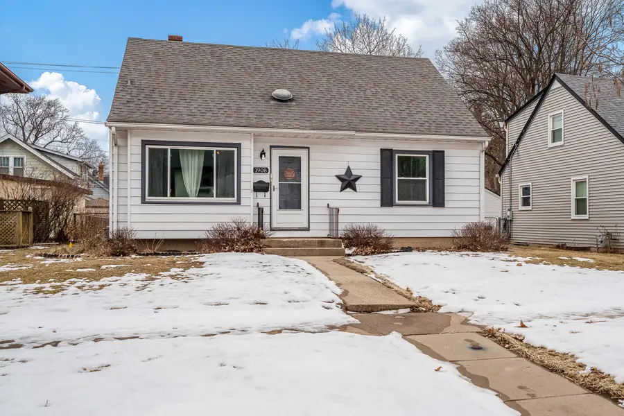 1908 Melrose Street, Rockford, IL 61103 - #2