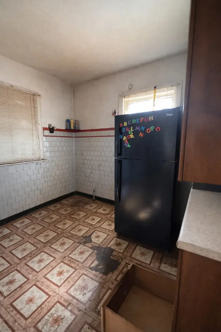 12231 S Lowe Avenue, Chicago, IL 60628 - #3