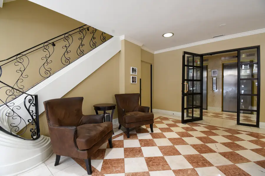 33 E Cedar Street #15F, Chicago, IL 60611 - #3