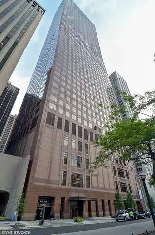 161 E Chicago Avenue #33A, Chicago, IL 60611 - #1